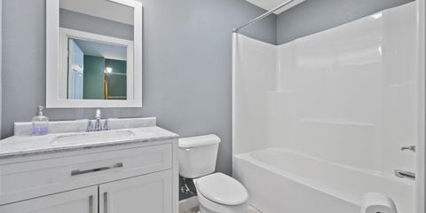 22-169 77 N Park Ridge.jpg