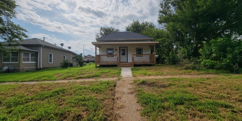 Falls City House: 1515 Lane St