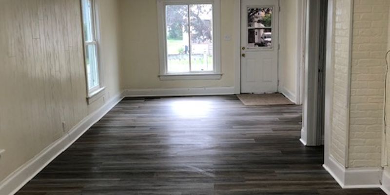 Beloit Apartment: 727 Garfield Ave