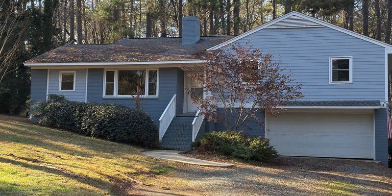 Pittsboro House: 109 Circle Dr