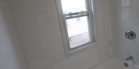 Bathroom4.JPG