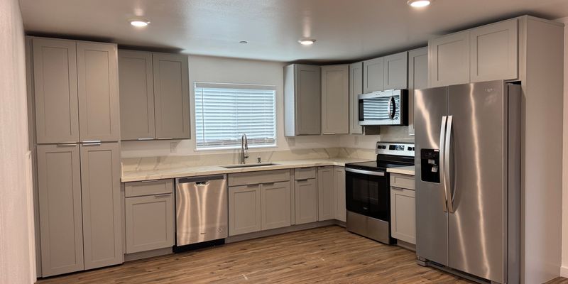 Waimanalo Apartment: 41-675 Mokulama St