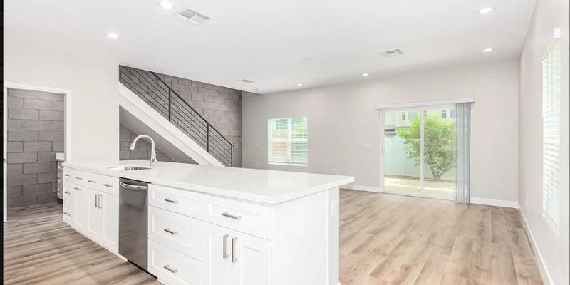 Phoenix Townhome: 3006 N 34th st