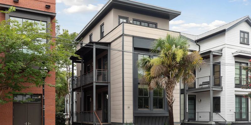 Charleston House: 38 Cannon St