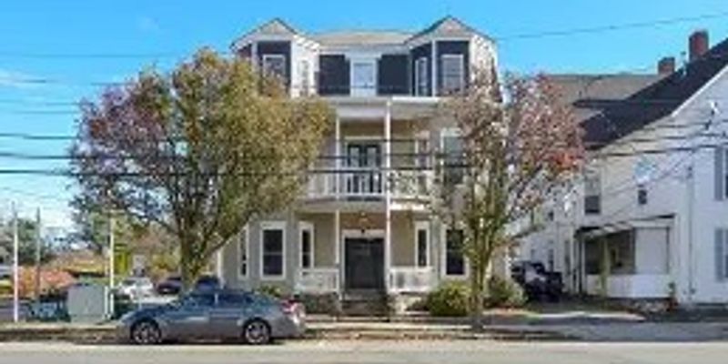 Westborough Apartment: 44 South St
