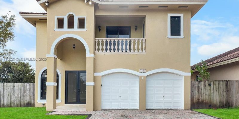 Homestead House: 1736 NE 9th Dr