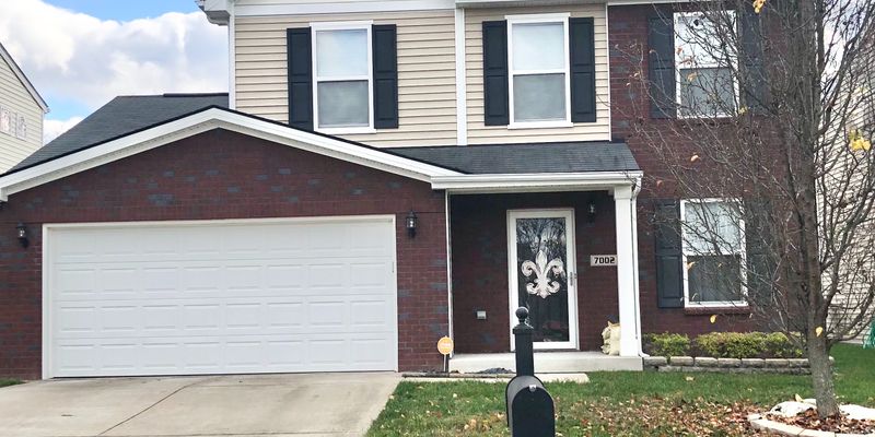 Louisville House: 7002 Drury Dr