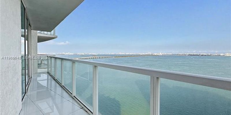 Miami Condo: 665 NE 25th St