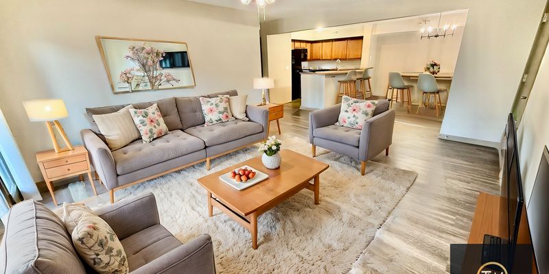 Edwardsville Apartment: 1070 University Dr