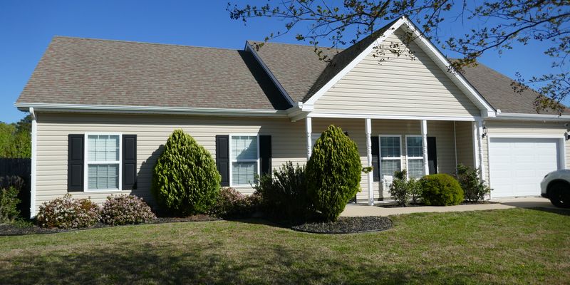 Currituck House: 123 Bay Leaf Dr