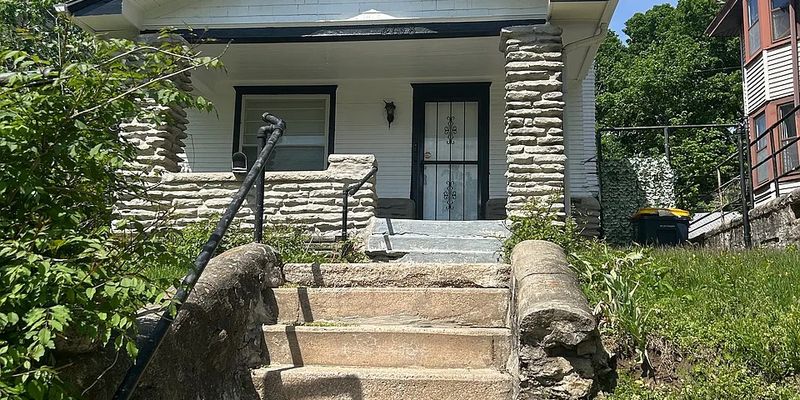Kansas City House: 4138 Locust St