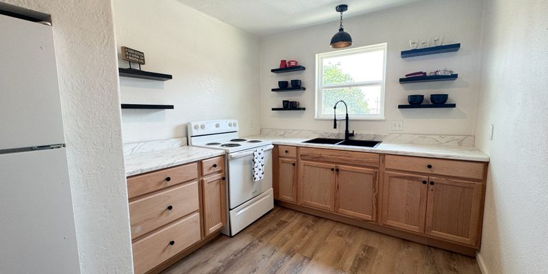 Lubbock Apartment: 1710 9th Street