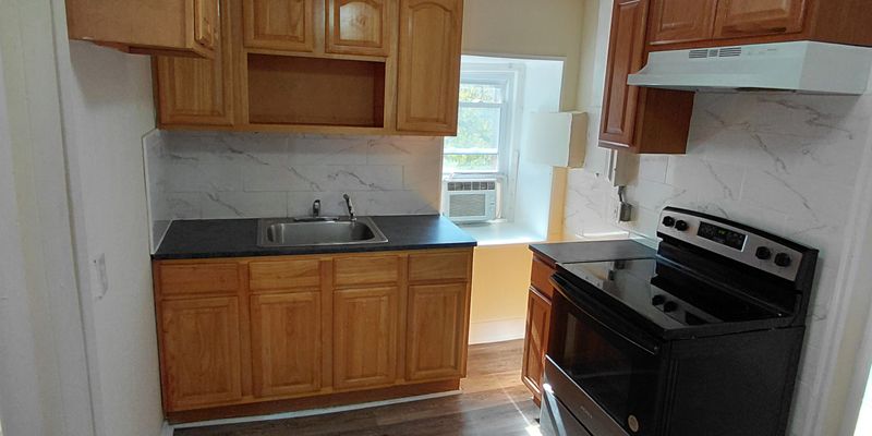 Phillipsburg Apartment: 480-484 S Main St