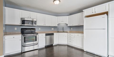 08-122_2539 Catskill Ct.jpg