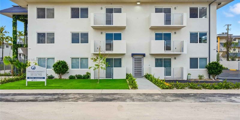 North Miami Apartment: 13200 NE 7th Ave