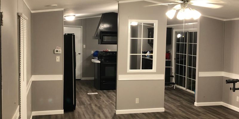 Kirbyville House: 155 Hunters Pointe