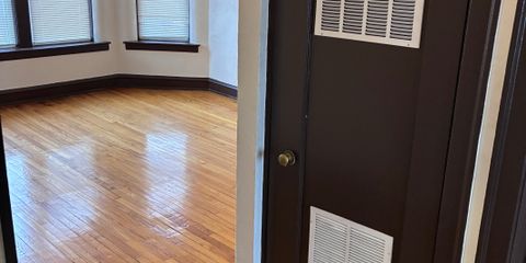 7720 S Marquette 2B 2.6.26 (1).jpg