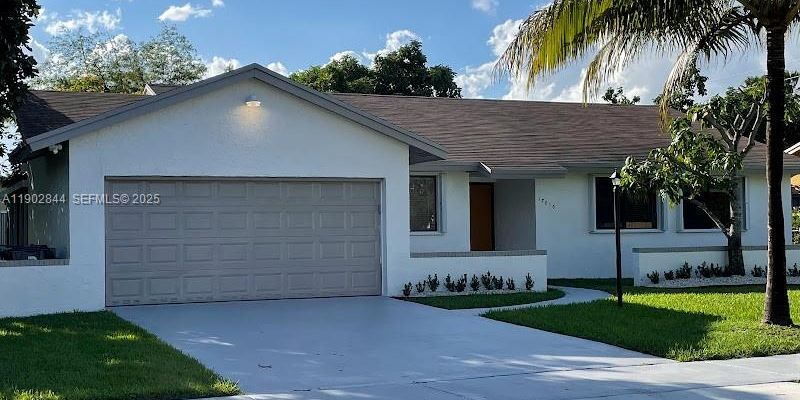 Palmetto Bay House: 17010 SW 93rd Ave