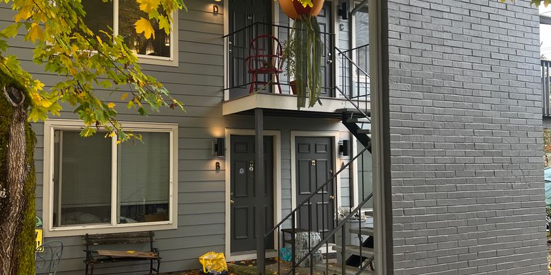 Portland Condo: 9380 Southwest 80th Avenue