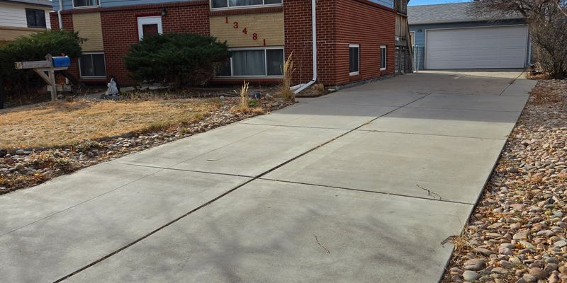 Aurora House: 13481 Fitzsimons Way