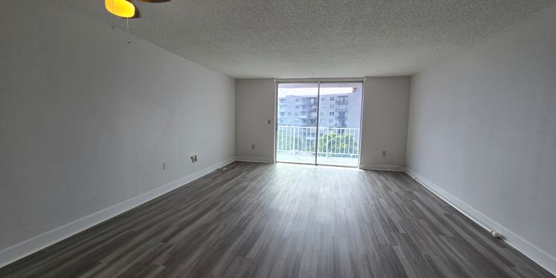 North Miami Condo: 1470 NE 125th Terrace