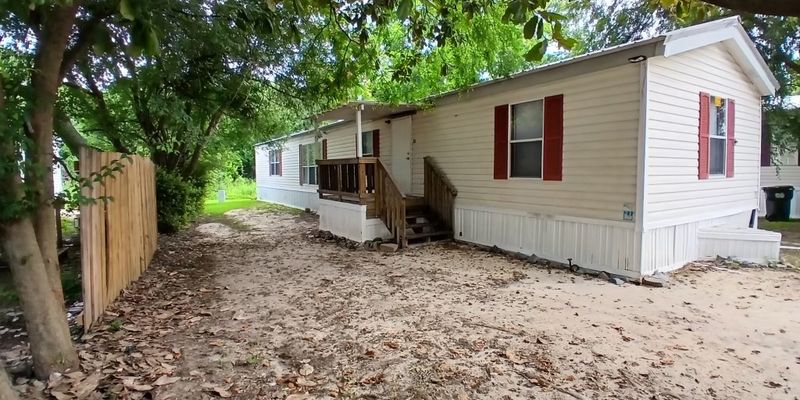 Hahira House: 313 Lee St