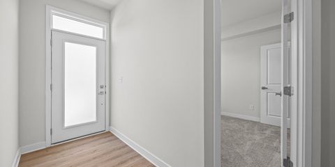 03-2833 Statesville Ave-3.jpg
