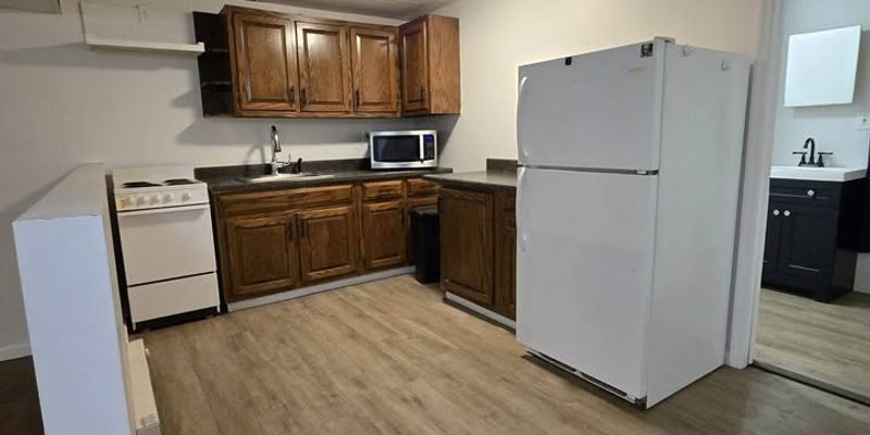 Cornwall Apartment: 235-237 Main St