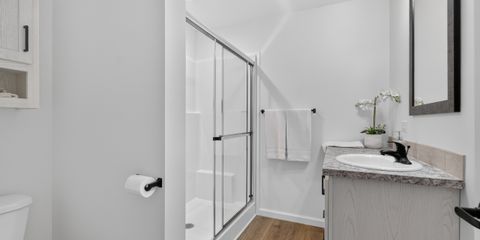 26-11076-Maxwell-Ave-WindowStill-Photography.jpg