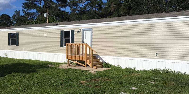 Selma House: 4915 US-80