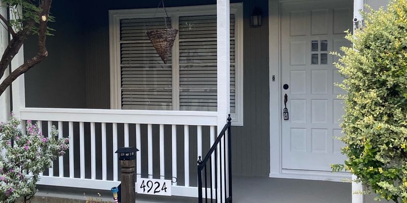 Fort Worth Multiplex: 4924 Curzon Avenue