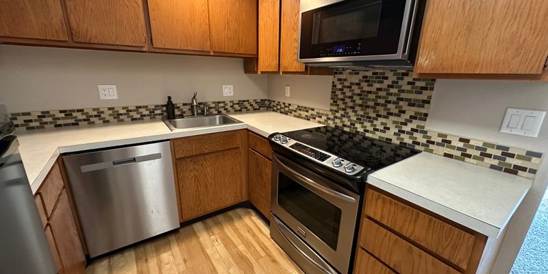 Greeley Apartment: 2022 28th Ave