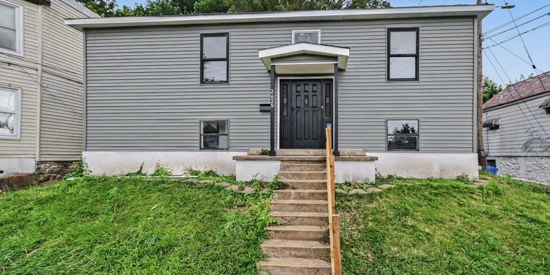 St. Louis House: 2629 Brannon Ave