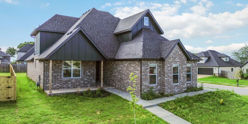 Centerton House: 1240 Mammoth St