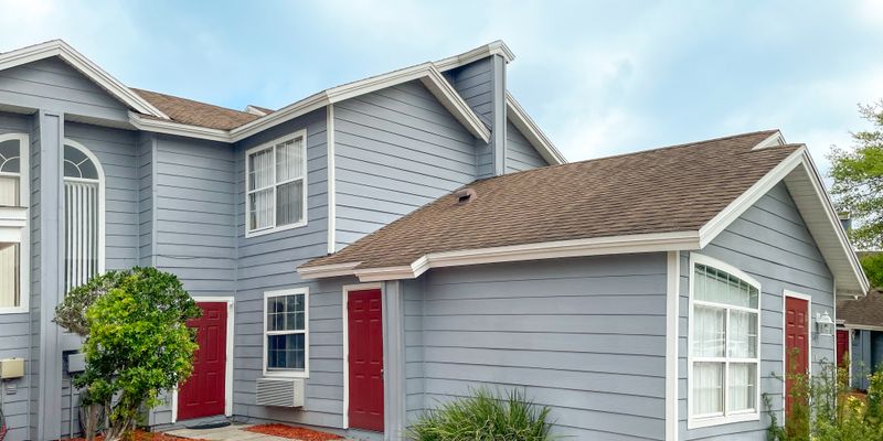 Davenport Multiplex: 564 Orchid Dr