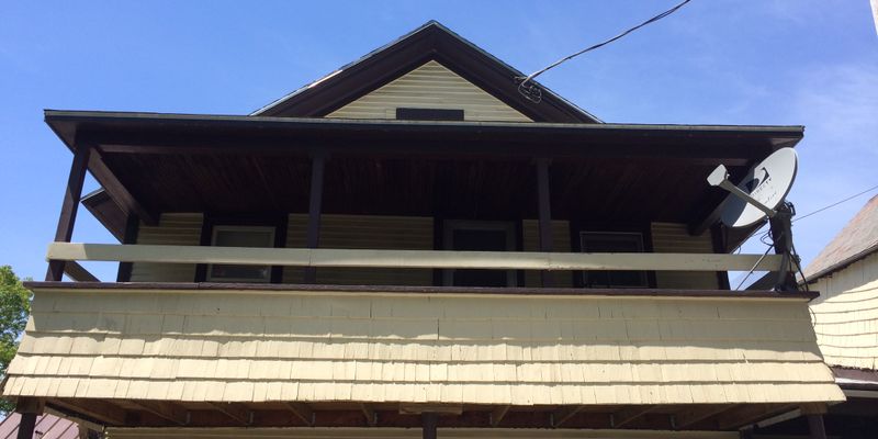 Burlington Apartment: 79 spring street