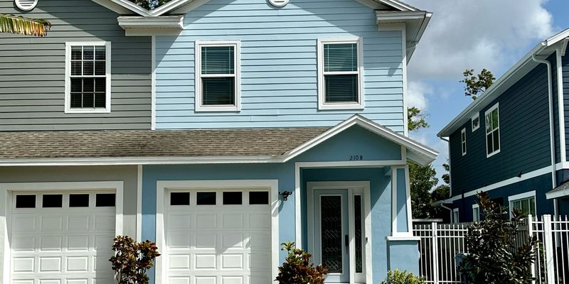 Tampa Townhome: 210 S New Jersey Ave