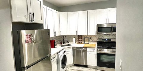 Kitchen 1.jpg