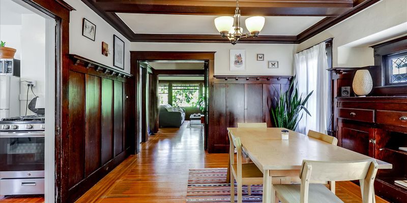 Oakland Multiplex: 21 Westall Ave