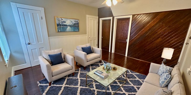 Lockport Apartment: 47 Waterman St