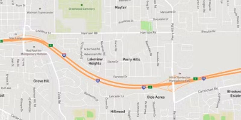 Montgomery House: 1184 Lakewood Dr