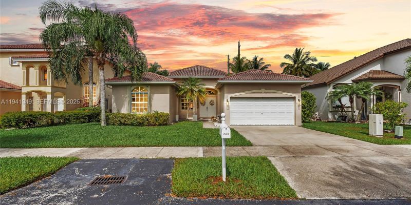 Homestead House: 2630 Dunwoodie Pl