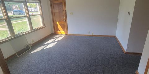 living room 3.jpg