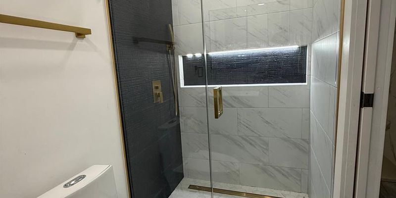 West Park House: 5211 SW 24th St