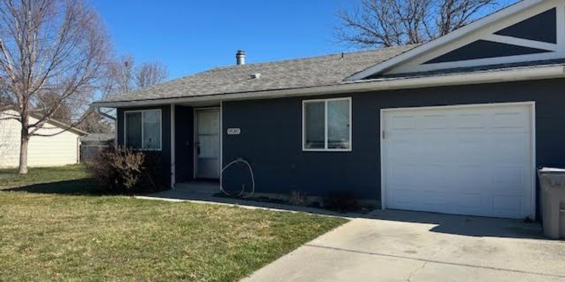 Garden City House: 9580 W Hoff Dr