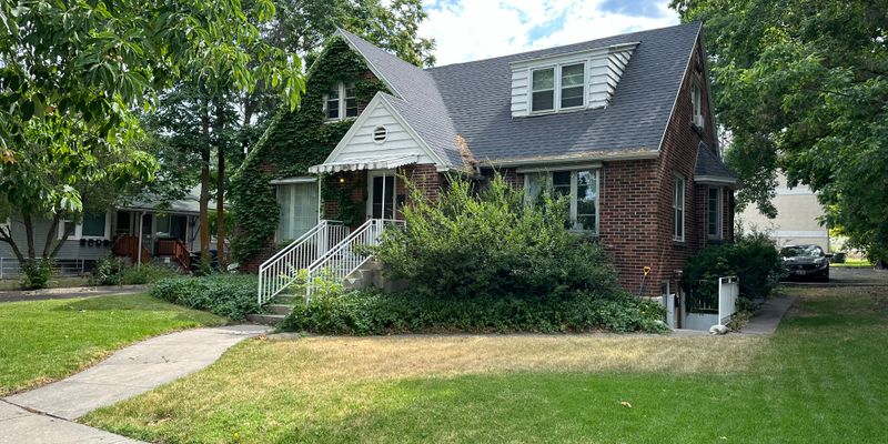 Logan Apartment: 534 N 600 E