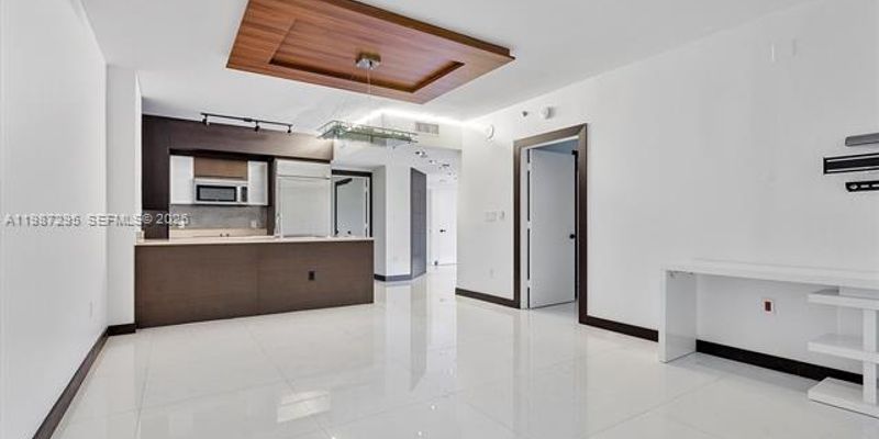 Miami Condo: 55 SE 6th St