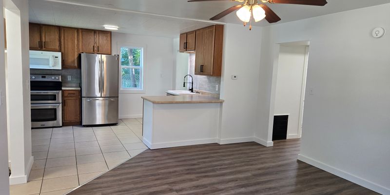 Thief River Falls House: 829 Kendall Ave S