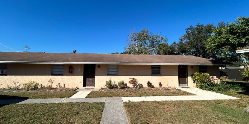 Gibsonton Apartment: 10415 Alma St