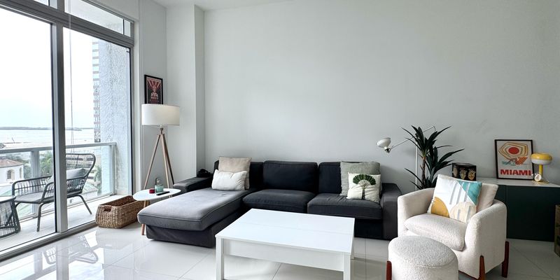 Miami Apartment: 500 Brickell Avenue